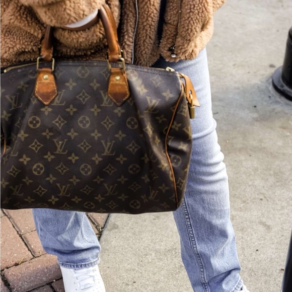 Louis Vuitton Speedy Bag✨ - Picture 2 of 13